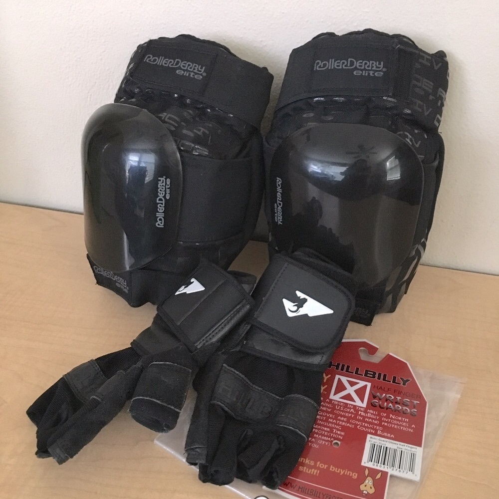 SOLD Roller Derby Elite Pro Knee Pads Medium + Half Finger Wrist Guards Medium